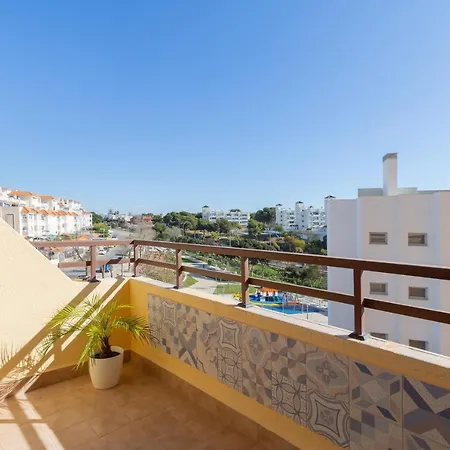 Elegante Apartamento Puerto Marina