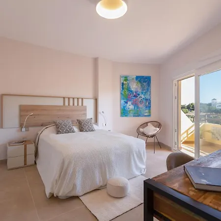 Апартаменти Elegante Apartamento Puerto Marina