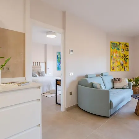 Elegante Apartamento Puerto Marina Апартаменти